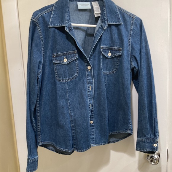 Denim jacket - Picture 2 of 3
